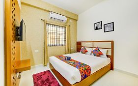 Fabhotel Sky Bay - Nr Sambhavnath Bhagwan Jain Temple & Spencer Plaza Mall